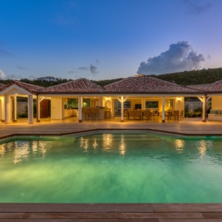night-view-casa-cervo-track4