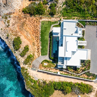 exterior-reve-noir-track2