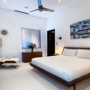 bedroom-3-the-beach-house-track2