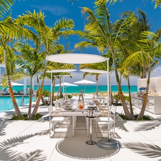 outdoor-dining-emerald-pavilion-track1