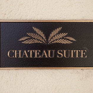 bedroom1-chateau-des-palmiers-track1