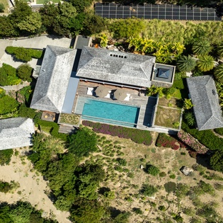 exterior-2-drone-sixieme-sens-track3