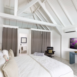 bedroom-3-greystone-track3