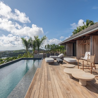 exterior-1-ti-manoir-voltaire-track3