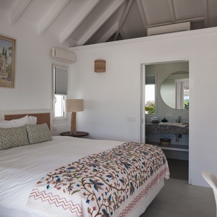 bedroom-2-bel-air-track2