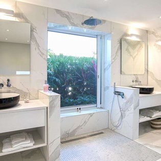 Bathroom at PIE EDS, Beach Side/Plum Beach, St. Martin