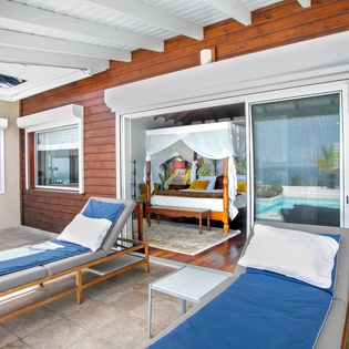 master-bedroom-dream-in-blue-track2