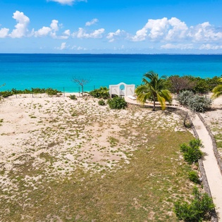 beach-view-joie-de-vivre-track5
