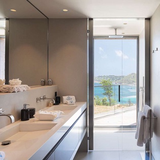 Bathroom at WV FEL, Lorient, St. Barthelemy