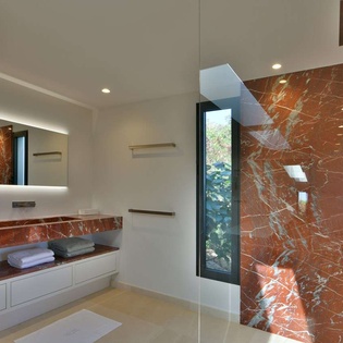 Bathroom at WV VUM, Marigot, St. Barthelemy