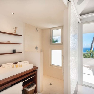 Bathroom at WV ECL, Camaruche, St. Barthelemy