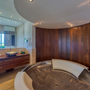 29-PetitePlage5-Bathroom1