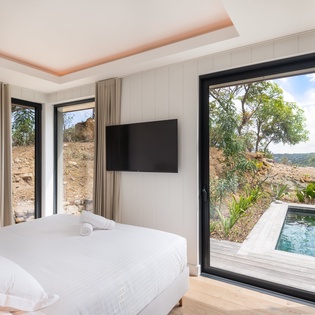 bedroom-2-nanou-track1