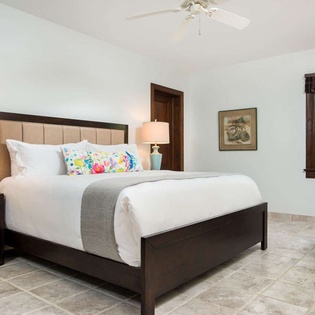 Bedroom at IE BAR, Thompson Cove, Turks & Caicos