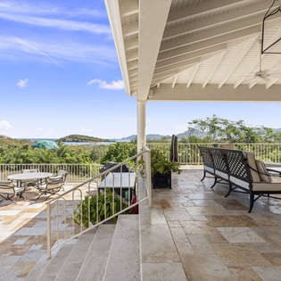 kitchen-&-living-room-maison-de-reve-track-15