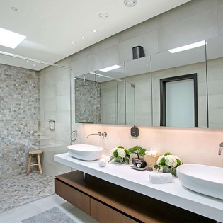 Bathroom at PIE BLV, Pelican Key, St. Martin