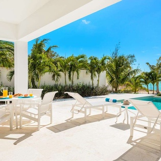 Terrace at TC SAR, Ocean Pt/Taylors, Turks & Caicos