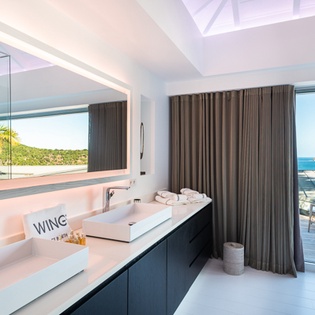 St-Barts-Villa-WINbth01