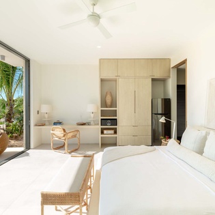 32-Dune House 4087