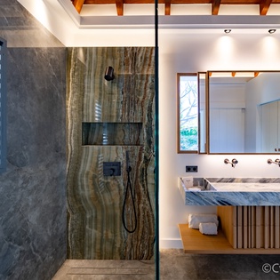 bathroom-1-blue-swan-track1