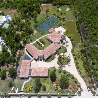 exterior-chateau-des-palmiers-track5