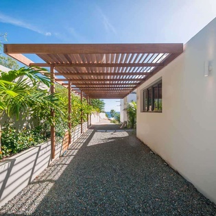 Exterior of WV SBV, Gustavia, St. Barthelemy
