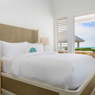 bedroom-3-twin-palms-track1