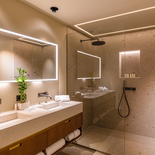 St-Barts-Villa-EVAbth01
