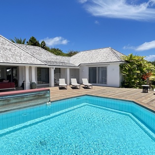 Exterior-Bel Air-CMS-Gallery-2