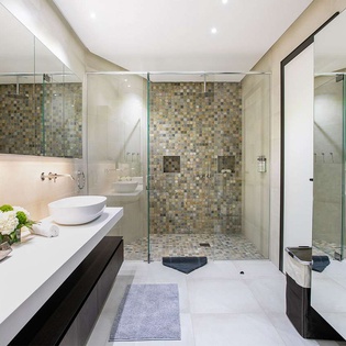 Bathroom at PIE BLV, Pelican Key, St. Martin