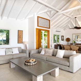 20-SoleLuna-Living-Dining