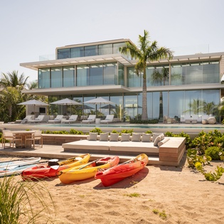 exterior-view-beach-the-reserve-villa-1-track1