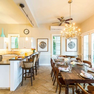 Dining Room at IE TAM, Grace Bay Turtle Cove, Turks & Caicos
