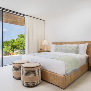 bedroom-4-seafire-track1