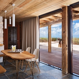 bedroom-7-silver-sands-track2