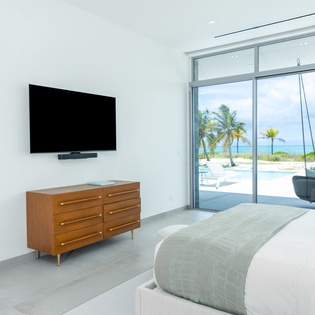 bedroom-1-bliss-villa-two-track-5