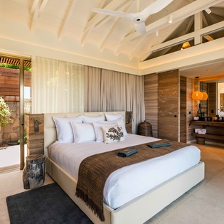 primary-bedroom-tourmaline-track1