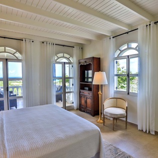 034-Guest Room 2
