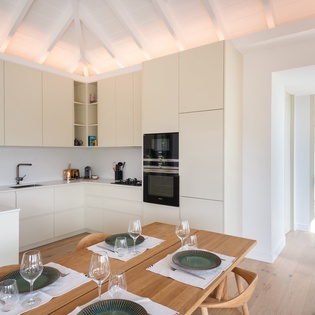 kitchen-nanou-track1