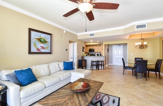 Silver Beach Towers E305