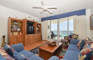 Silver Beach Towers E1206