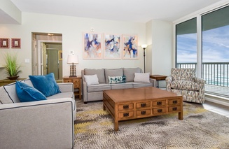 Silver Beach Towers W602