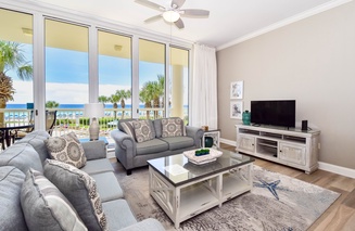 Silver Beach Towers W202
