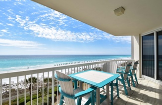 Silver Beach Towers W505