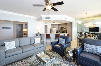 Silver Beach Towers E404