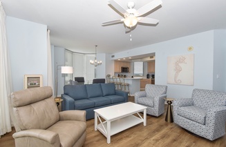 Silver Beach Towers E606