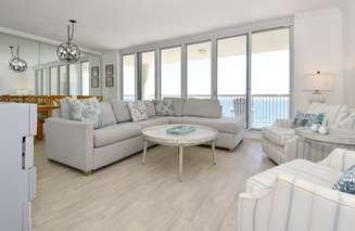 Silver Beach Towers W1404