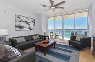 Silver Beach Towers E702