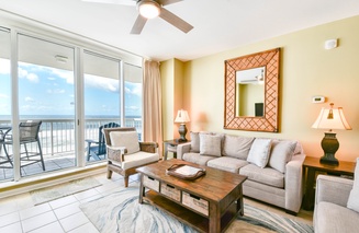 Silver Beach Towers W705