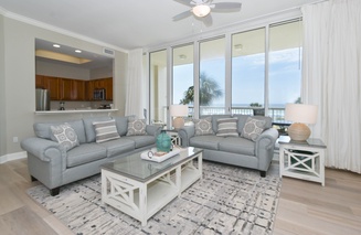 Silver Beach Towers W202